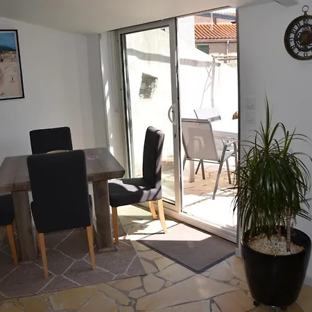 Maison De Village Del Vidre Palau-del-Vidre